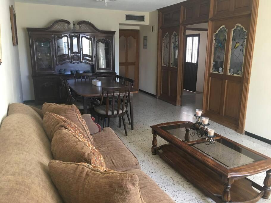 Casa Muy Comoda En Excelente Lugar 埃莫西约 外观 照片